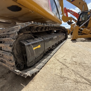 Excavatrice sur chenilles Caterpillar 325D2 d'occasion, d'origine, pour travaux de terrassement, puissance 140 kW, capacité de la benne 1,2 m³, moteur, engrenages et transmission en bon état - Product Image 6
