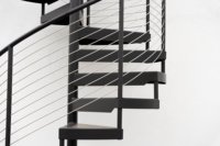 Escalier en colimaçon en fonte d'occasion