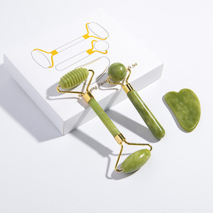 <span class=keywords><strong>Pietra</strong></span> di giada naturale viso Beauty Set Xiuyan Jade Roller e Gua Sha massaggiatore per il viso strumento per Anti invecchiamento - Product Image 6