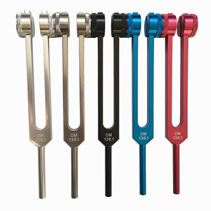 Diapason OM136.1 pour la pratique du yoga par la résonance, avec housse et marteau de réglage - Product Image 4