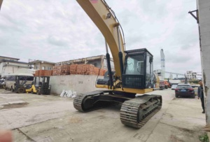 Excavatrice d'occasion personnalisée 329DL, moteur Caterpillar C7 329D2, 158KW, capacité de la benne de 1,0m³, 29 tonnes, modèle 2018, Japon - Product Image 3