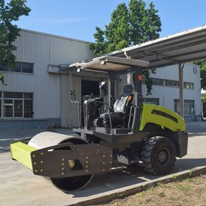Compacteur vibrant à tambour unique 4T avec roues en acier, moteur diesel, certifié EPA, équipement de construction - Product Image 2