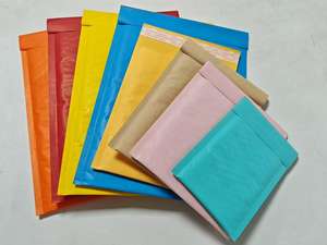 Enveloppes à bulles kraft biodégradables avec logo personnalisé, imperméables, rembourrées, recyclables, pour vêtements, cosmétiques, bijoux - Product Image 1