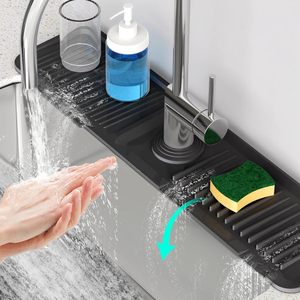 Tappetino in Silicone Personalizzato con Logo per <span class=keywords><strong>Lavello</strong></span>, Tappetino Antigoccia per Piano <span class=keywords><strong>Cucina</strong></span> con Design Sagomato per Assorbimento Spruzzi del Rubinetto - Product Image 3