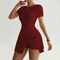 Nouvelle Collection 2026 : Ensemble Sportif Deux Pièces Anti-Exposition pour Femme – Robe de Yoga, Jupe de Tennis, Tenue de Fitness – Combinaison Multicolore Disponible