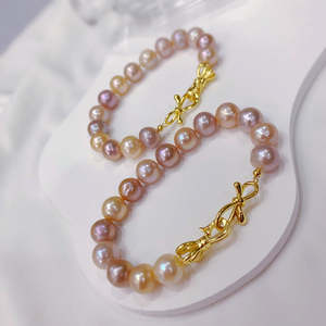 2024 New Baroque Style Natural Pearl Bracelet Colorful <b>Oil</b> <b>Painting</b> Design Gift Product - Product Image 4