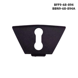 XFHSXDPJ ฝาครอบตกแต่งล็อคท้ายรถ BBN9-68-894A สำหรับมาสด้า 3 BL 5 ประตูพลาสติกทริม - Product Image 2