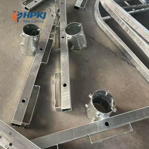 Hot Dip Galvanized Steel Curved Street Light <b>Pole</b> 3M-8M Road Lighting <b>Pole</b> with 160km/h Wind Resistance & 10-Year Warranty - Product Image 4