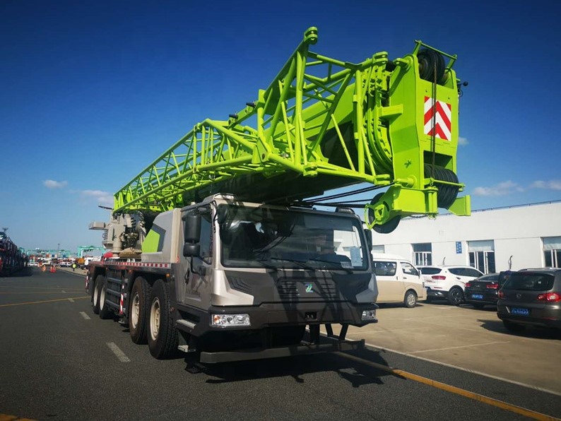 80T Heavy off Road Crane Truck - ZTC800H553 in Stock