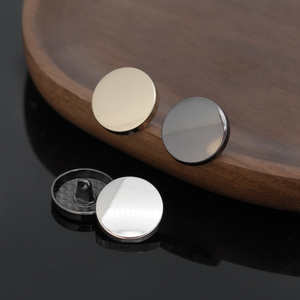 Nút Tùy Chỉnh Logo Dập Nổi Kẽm Hợp Kim Kim Loại Nút Cho May Mặc Treo Tấm Vòng May Nút - Product Image 2