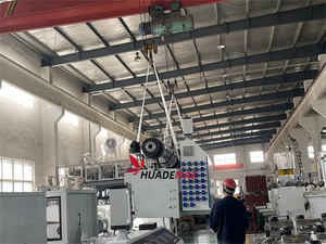 HUADE <strong>MAC</strong> Upvc PVC Pipe Sheet Diameter 92mm Conical Twin Screw <strong>Plastic</strong> Extruder - Product Image 6