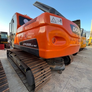 Excavatrice d'occasion Doosan DX225LC-9C de 21,5 tonnes, excavatrice hydraulique sur chenilles Doosan DX225 de 22T, faible nombre d'heures, prix de vente d'occasion - Product Image 4