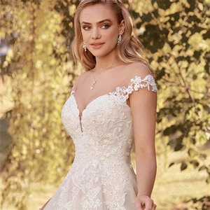 Wedding Dress V-neck Backless Ball Gown White Embroidered Lace Net Fabric Women's Formal Evening Gown - Product Image 2