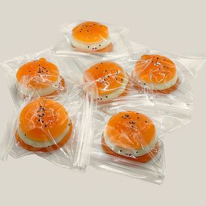 NOUVEAU Jouet Squishy Balle d'Ananas Super Collante - Cadeau Anti-Stress Ultra Doux pour Tous les Âges, Jouet de Bureau Rebondissant Thérapeutique, Vente en Gros - Product Image 3