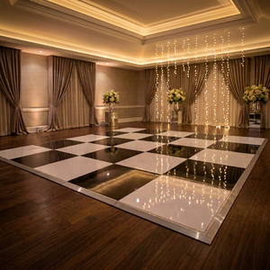 Plancher de danse vintage pour hôtel et banquet, bords en aluminium, damier noir et blanc - Product Image 1