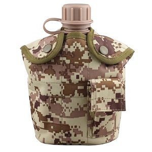 Botella de agua verde de 1000 ml de PE, estilo cantina, para deporte y moda. - Product Image 1