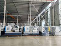 Centre d'usinage horizontal CNC robuste Dongyirisheng HMC630, 3 axes, positionnement automatique simple, précision de 0,004 mm, garantie 1 an