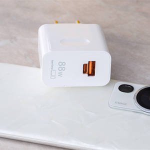 <span class=keywords><strong>Chargeur</strong></span> mural de voyage USB A USB C 88W <span class=keywords><strong>Chargeur</strong></span> adaptateur secteur PD haute puissance pour <span class=keywords><strong>Huawei</strong></span> mate 50 mate 40 <span class=keywords><strong>Pro</strong></span> Nova 10 <span class=keywords><strong>P30</strong></span> - Product Image 3