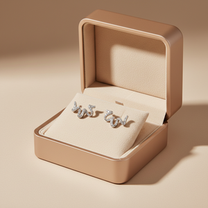 Pendientes de Oro Blanco Sólido de 18K con Diamantes Naturales Reales, Joyería de Líneas Curvas de Calidad Excepcional, Pendientes Delicados y Brillantes - Product Image 1