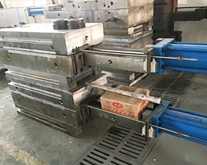 Radiator Mould Bimetal Aluminum Column Extruded 500 600 1200 1800 Different Size Die Casting 2 Tubes