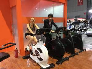 Vélo de spinning à transmission par courroie LAND <span class=keywords><strong>Cardio</strong></span> Machine avec <span class=keywords><strong>compteur</strong></span>, équipement de gym LD-920 - Product Image 2