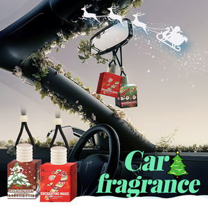 Diffuseur de parfum pour voiture Père Noël 8ml en verre avec couvercle en bois et cristal carré, cadeau de Noël à suspendre - Product Image 4