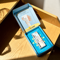 Wellpappe-Versandkartons mit Sonnenschutz Einzelschlitz-Einlage Kundenspezifischer Markentext Bedruckt SPF Hautpflege Faltbarer Versandkarton