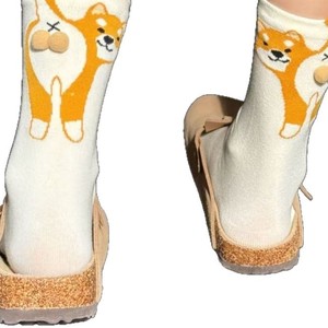 Chaussettes mi-mollet pour femmes avec motif chat, respirantes, en polyester, design anime cartoon pour jeunes - Product Image 4