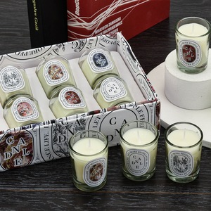 Ensemble de 12 mini bougies parfumées en verre multi-parfums, bougies en cire de soja sans fumée pour la décoration de table et les cadeaux - Product Image 1