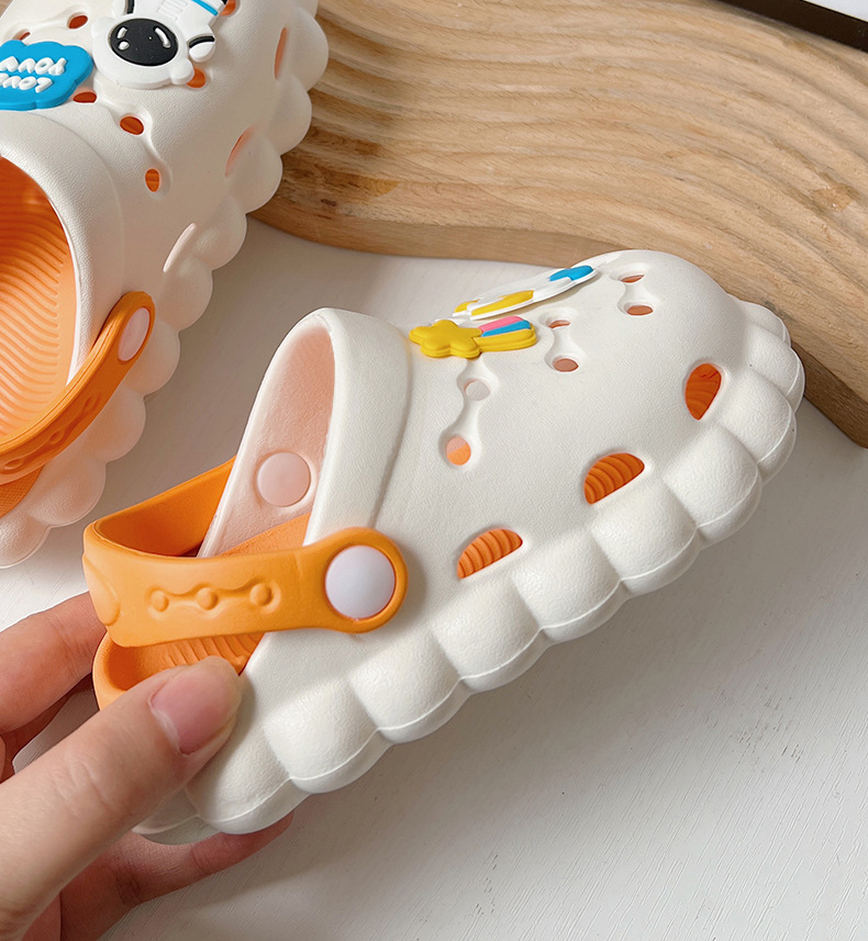 2023 Children's Soft Soled Slippers EVA Upper Slippers Sandals Kids Clogs Hole Shoes Summer Garden Shoes