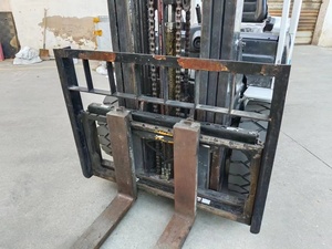 Carretilla elevadora con motor diésel de 3 toneladas TCM 30 De alto estándar 4,5 M Rise Japan Venta superior 100% Combustión interna lista para usar a bajo precio - Product Image 6