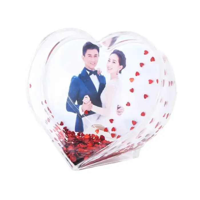 Nieuw Product Hars Handwerk Cadeau Hartvorm Foto Sneeuwbol Voor Romantische Valentijnsdag Verrassingen Liefdevolle Huwelijksjubilea