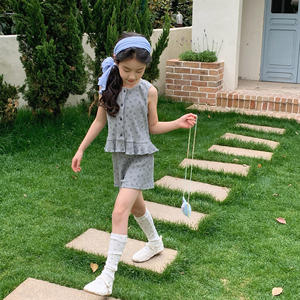 Completo Estivo per Bambine 2026, Stile Casual Coreano, Due Pezzi: Canotta + Maglietta Senza Maniche + Pantaloncini - Product Image 4