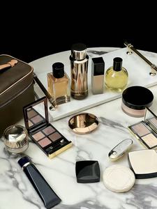 Fábrica de perfumes y fragancias corporales de larga duración, venta al por mayor, con gran éxito en Europa y América - Product Image 3