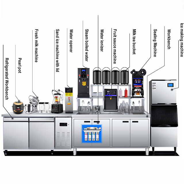 طقم كامل من معدات الشاي بالحليب واللؤلؤ على طاولة شاي الحليب، بار فقاعات أو، أثاث بار بتصميم فقاعات الشاي، بار لتحضير الشراب