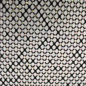 Maglia di maglia di tessuto di pesce con strass nude taglia personalizzata ss 10 2 mm maglia di strass di cristallo brillante per accessorio di abbigliamento