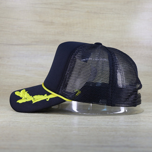 Gorra de camionero en blanco con logotipo personalizado y 5 paneles para hombre, Gorra lisa de espuma negra con ala bordada de hojas de <span class=keywords><strong>roble</strong></span> y cuerda dorada, venta al por mayor - Product Image 4