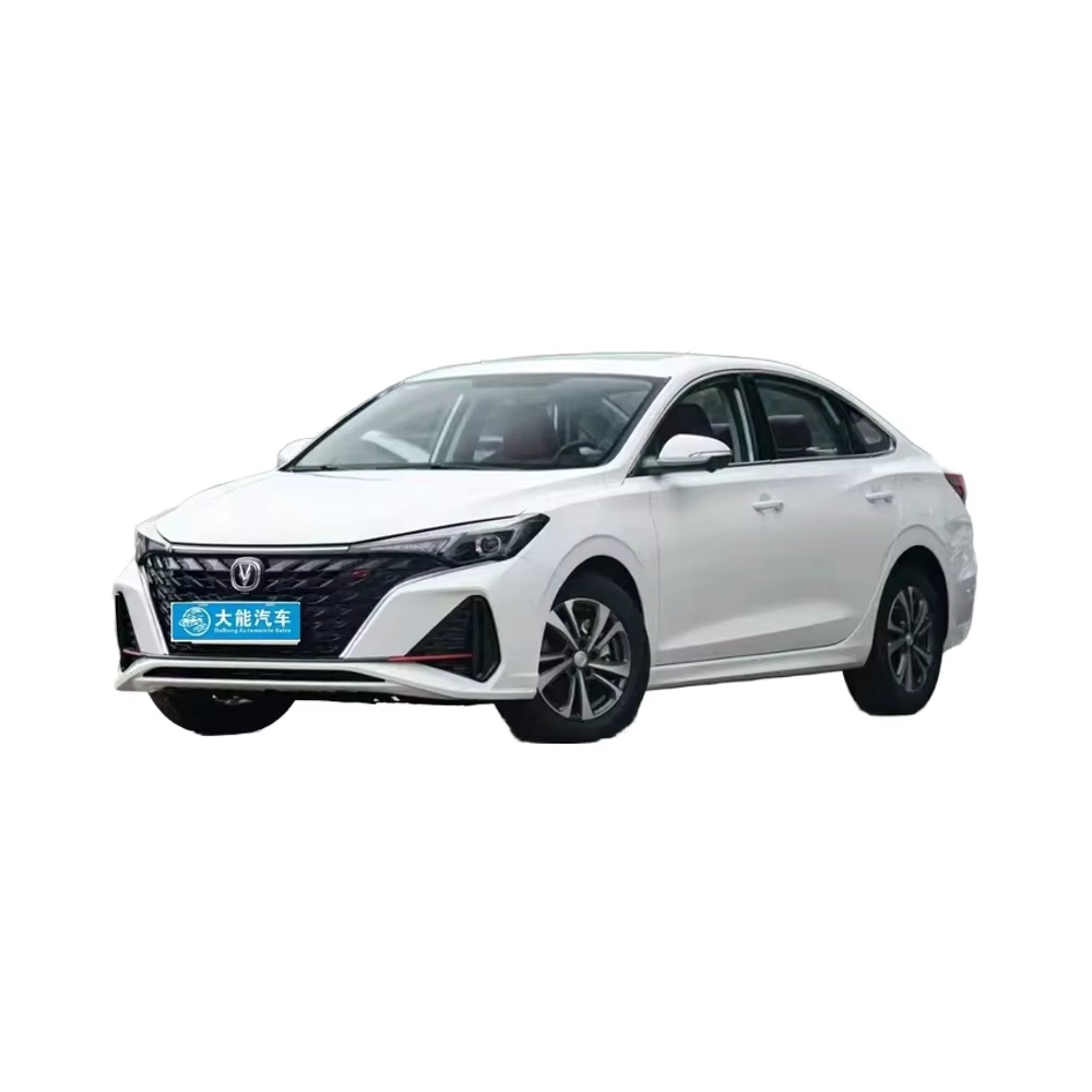 2025 автомобиль Changan Yidong Plus 1,4 т с двойным сцеплением, высокоэнергетическая серия, Пятиместный четырехдверный чистый бензин, Подержанный автомобиль