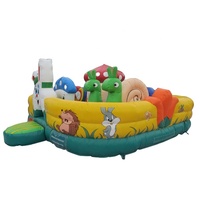 Terrain de jeux intérieur gonflable à prix bon marché de bonne qualité en vente pour les enfants