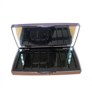 Paleta de sombras de ojos OEM sin marca con luz - Product Image 1