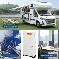Système solaire tout-en-un empilable avec contrôleur hybride intégré, stockage d'énergie résidentiel, panneaux monocristallins