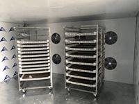 Machine de séchage alimentaire à commande PLC Hello River pour herbes, fleurs (camomille, lavande, jasmin) et fruits (thym, rose, safran)