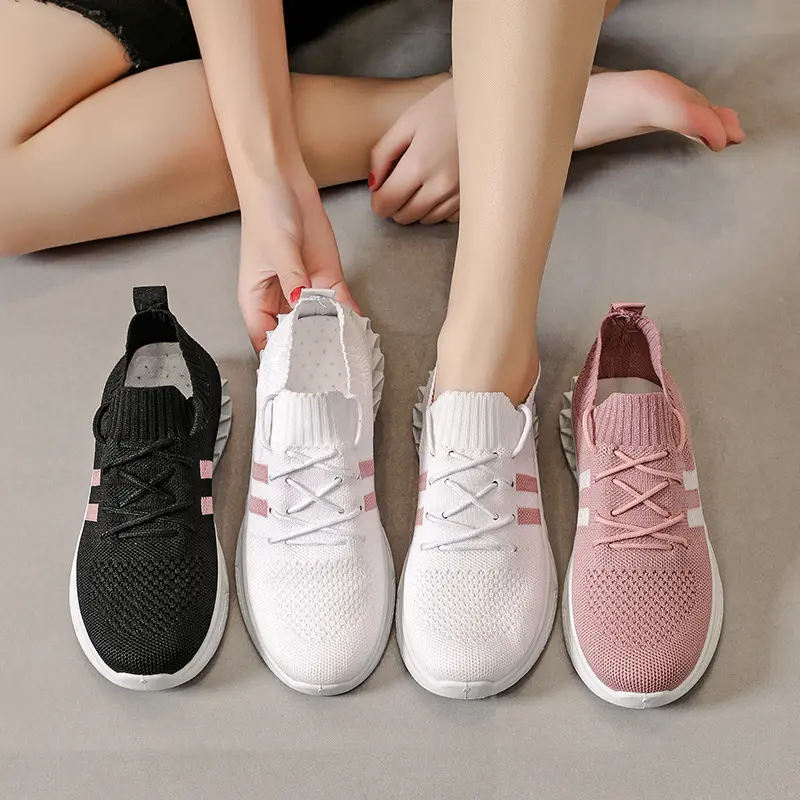 2024 Logo personalizzato primavera nuovi stili Sneakers da donna Casual stile da passeggio scarpe da donna nuovo stile