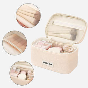 Sac de toilette de voyage portable de grande capacité en polyester avec un style tendance et une fermeture éclair, portable - Product Image 6