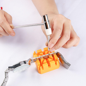 Kit d'outils de réparation de montres : démonteur de chaîne de montre, tournevis, adapté pour ajuster les montres Omega en acier inoxydable - Product Image 4