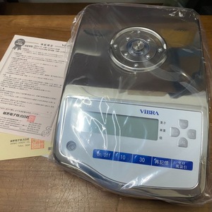 เครื่องชั่งอิเล็กทรอนิกส์ Vibra รุ่น CJX620 ความแม่นยำ 0.01 มก. สำหรับงานวิจัยในห้องปฏิบัติการและการทดสอบคุณภาพ - Product Image 1