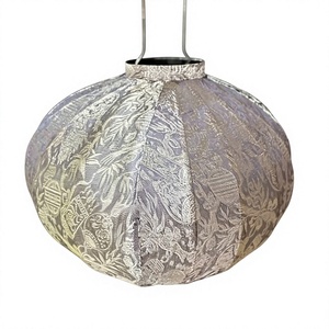Linterna de Bambú Hecha a Mano en Vietnam, Satinada, Ecológica, Duradera, Arte Popular, Decoración para Restaurantes, Fiestas, Bodas, Manualidades, Tela de Seda - Product Image 3