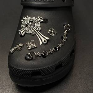 Boucle décorative en métal en forme de croix pour accessoires de bricolage de chaussures <span class=keywords><strong>Crocs</strong></span> de style rétro, accessoires de chaussures Chrome Heartt - Product Image 4