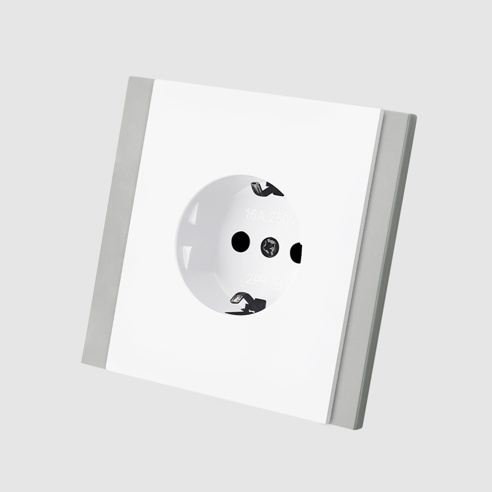 เต้ารับ Schuko สีขาว 1 ช่อง