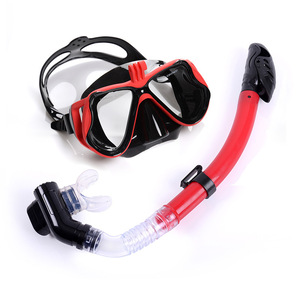 Ensemble de plongée : masque en silicone et tuba sec anti-buée intégral pour adultes, équipement de natation estival - Product Image 1